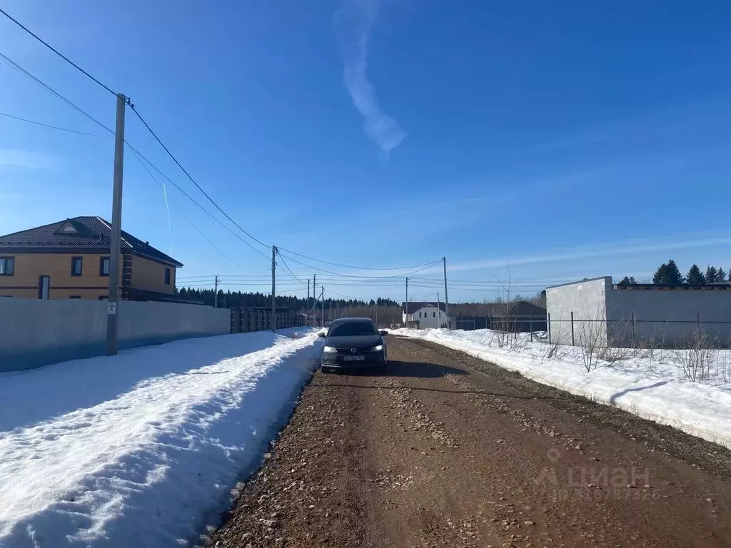 Участок в Пермский край, д. Большая Мось ул. Генерала Раевского ... - Фото 0