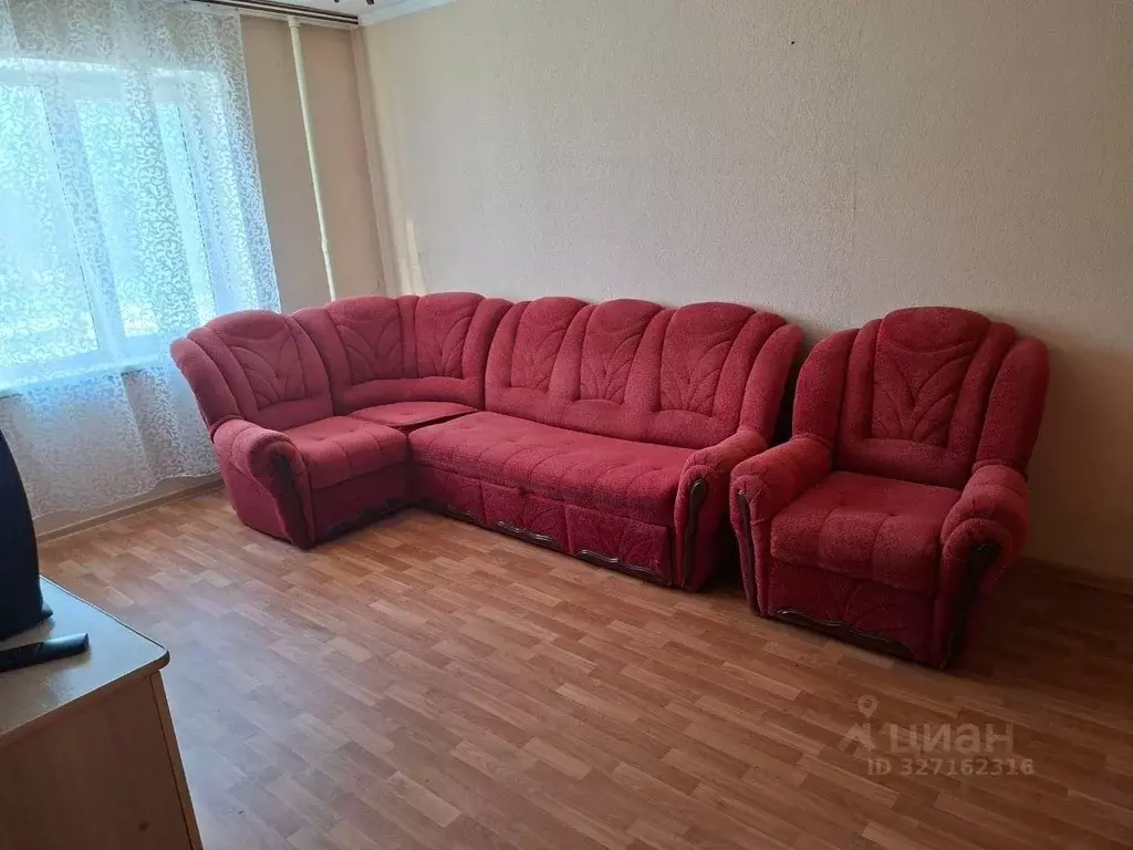 1-к кв. Белгородская область, Старый Оскол Макаренко мкр, 33А (40.0 м) - Фото 2