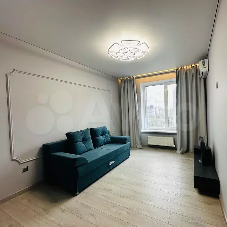 1-к. квартира, 45 м, 7/10 эт. - Фото 0