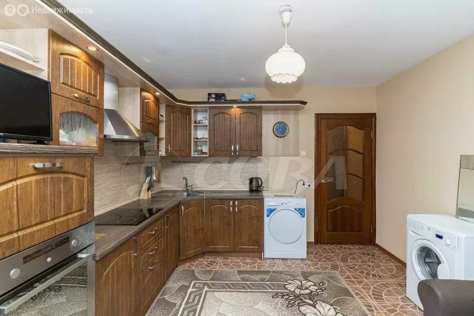 2-комнатная квартира: Тюмень, улица Пермякова, 76к2 (76 м) - Фото 2