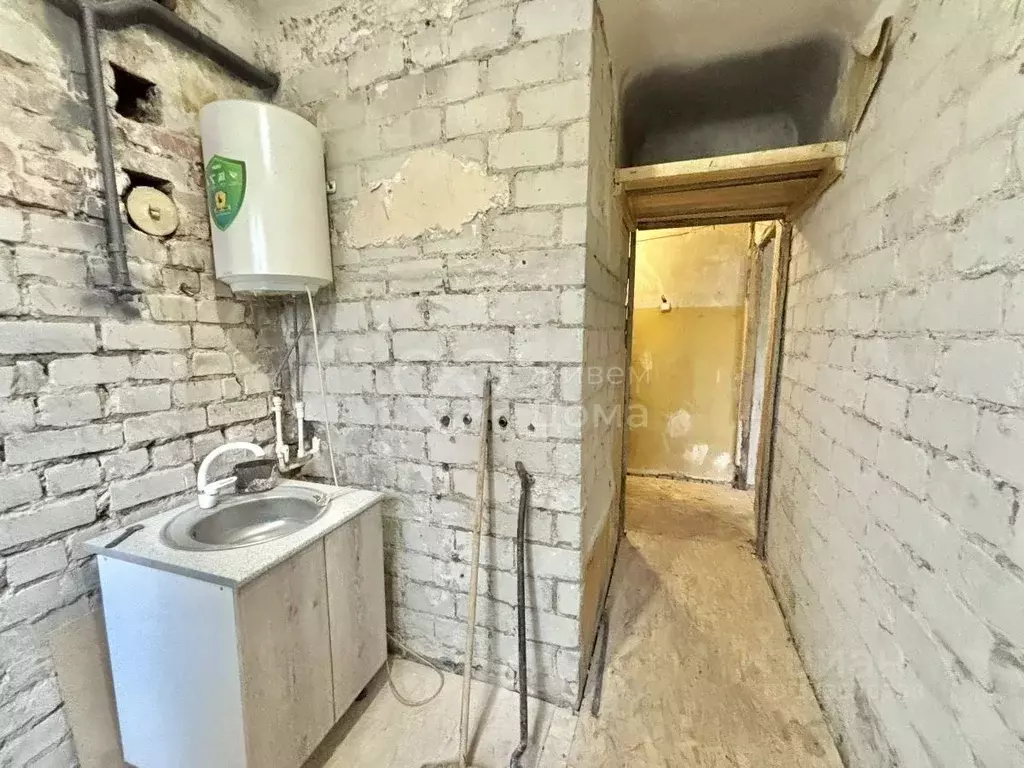 1-к кв. Волгоградская область, Волгоград пос. Ангарский, ул. Анри ... - Фото 2