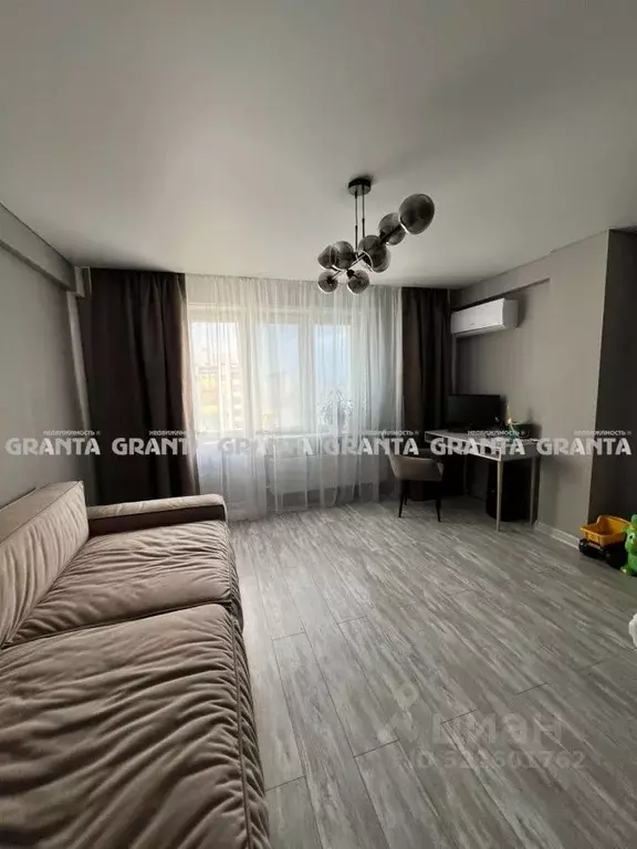 2-к кв. Красноярский край, Красноярск Караульная ул., 38 (50.1 м) - Фото 0