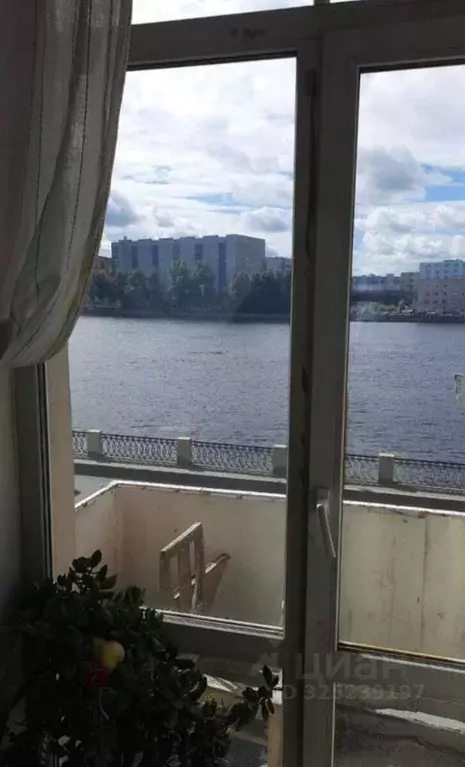 Комната Санкт-Петербург Октябрьская наб., 98К1 (18.7 м) - Фото 1