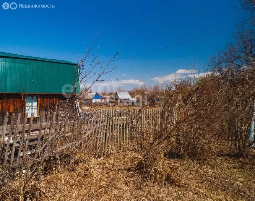 Дом в Хабаровский край, городское поселение Амурск, Гора Липовая 141 ... - Фото 1