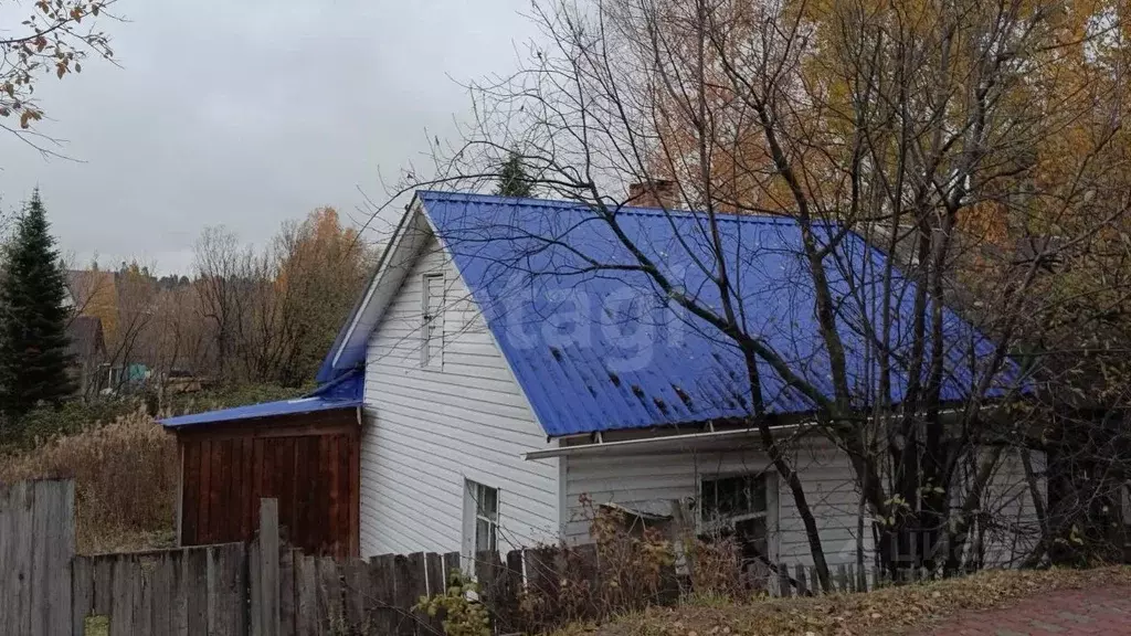 Дом в Ханты-Мансийский АО, Ханты-Мансийск ул. Рознина, 112 (77 м) - Фото 0