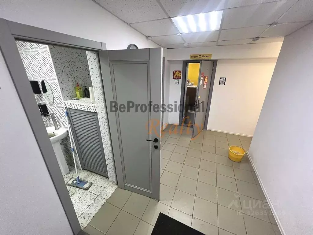 Помещение свободного назначения в Москва ул. Орджоникидзе, 5К3 (18 м) - Фото 2