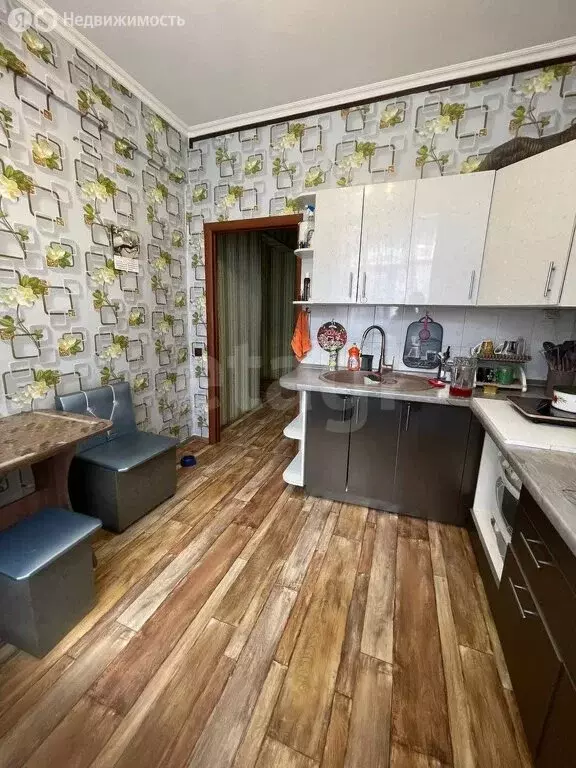3-комнатная квартира: Улан-Удэ, Октябрьская улица, 11 (72 м) - Фото 1