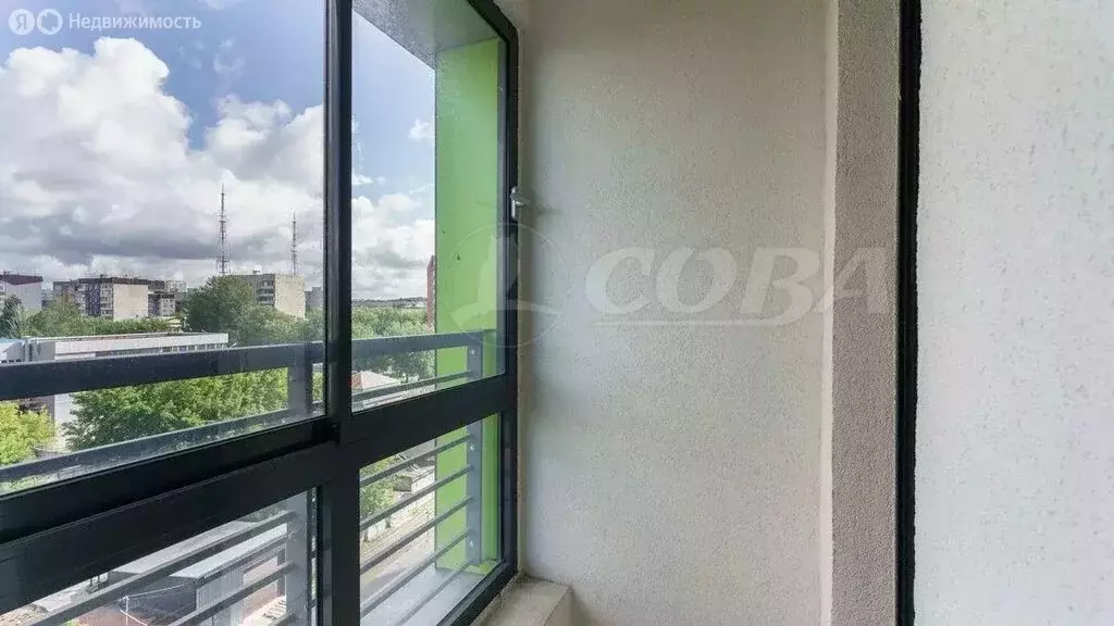 1-комнатная квартира: Тюмень, улица 50 лет Октября, 57Ак1 (36.6 м) - Фото 1
