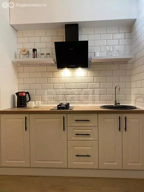 2-комнатная квартира: Калининград, улица Старшины Дадаева, 71 (65 м) - Фото 1