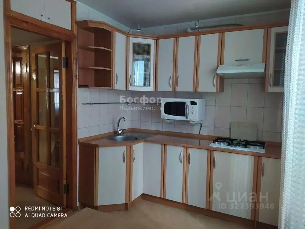 3-к кв. Крым, Феодосия пер. Колхозный, 7 (70.0 м) - Фото 1