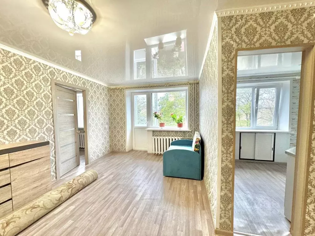 2-к кв. Тульская область, Алексин ул. Героев Алексинцев, 9 (45.0 м) - Фото 1