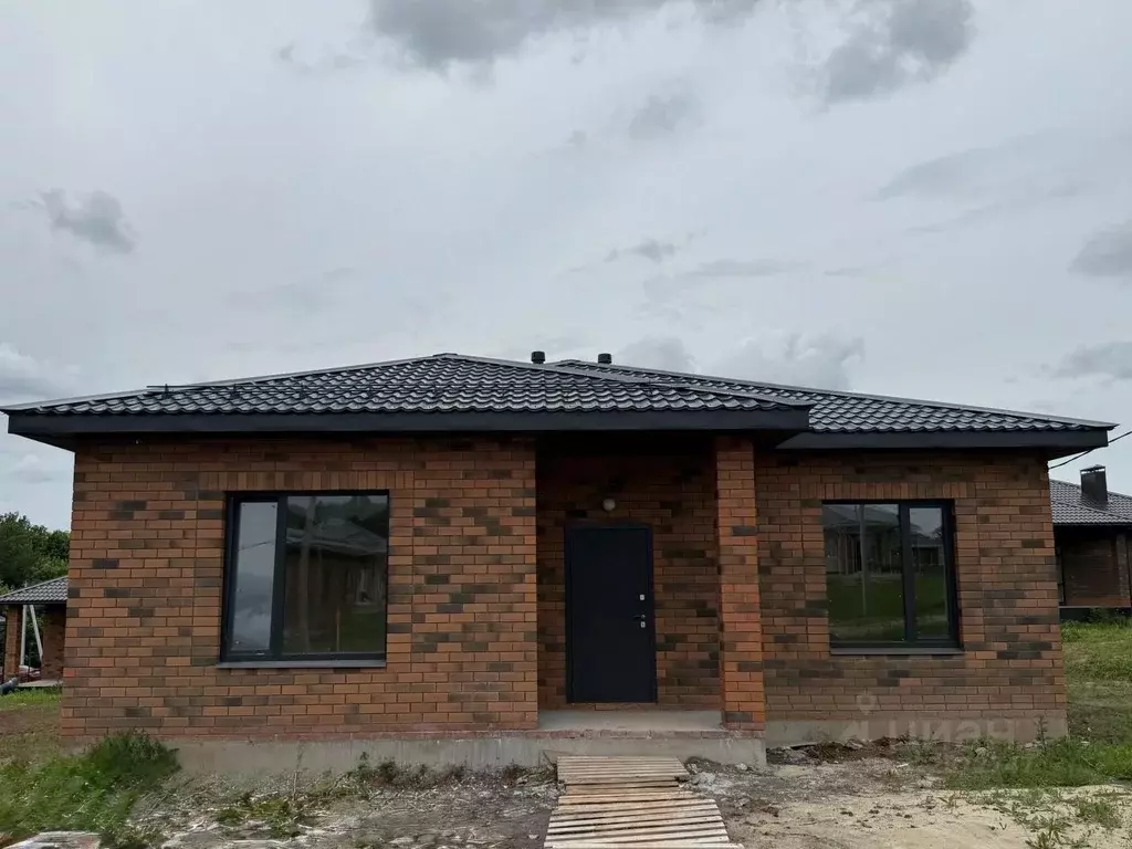 Дом в Татарстан, Лаишевский район, с. Сокуры ул. Ясная (95 м) - Фото 0