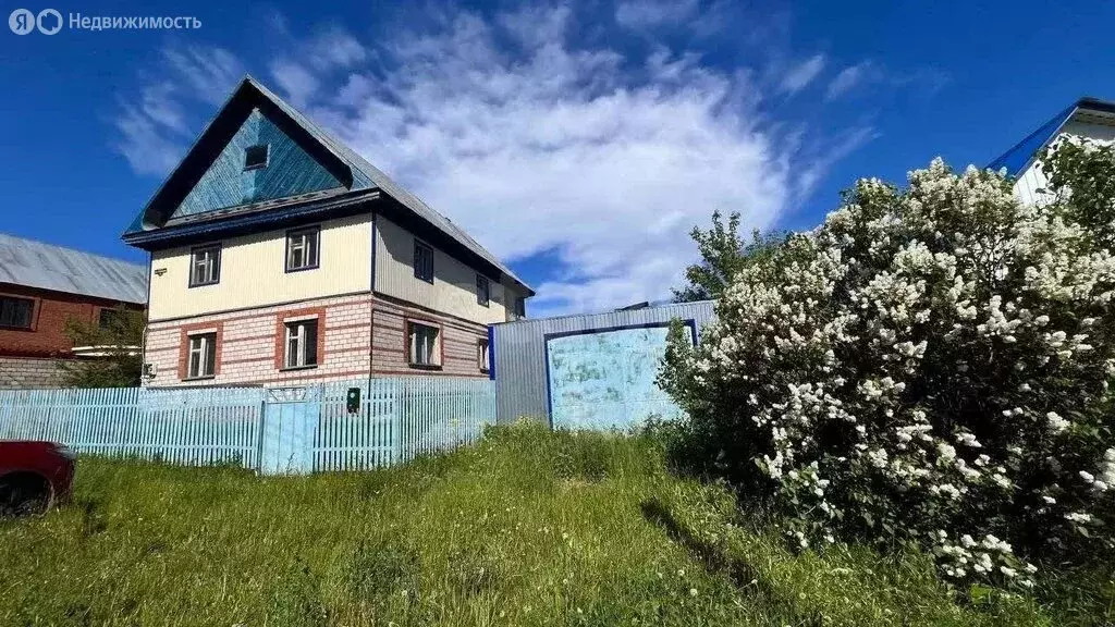 Дом в Республика Башкортостан, рабочий посёлок Чишмы, Сосновая улица, ... - Фото 1
