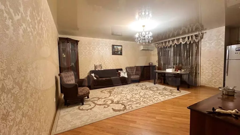 3-к. квартира, 120 м, 2/5 эт. - Фото 0