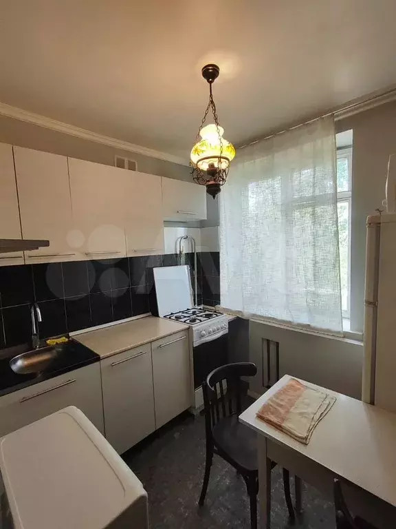 2-к. квартира, 45 м, 5/5 эт. - Фото 0