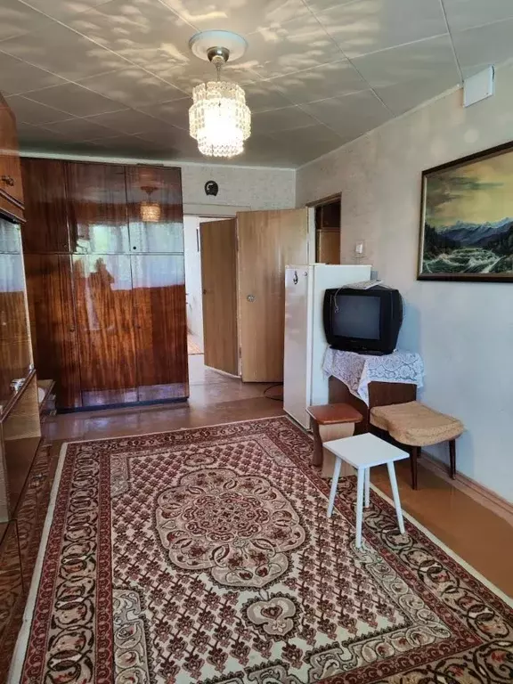 2-к кв. Алтайский край, Барнаул ул. Антона Петрова, 230 (44.5 м) - Фото 1