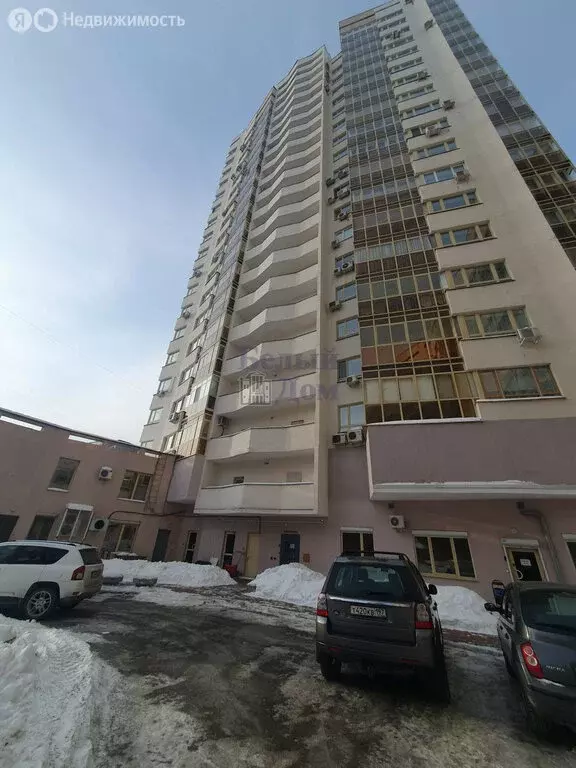 3-комнатная квартира: Екатеринбург, улица Маршала Жукова, 14 (130.9 м) - Фото 2