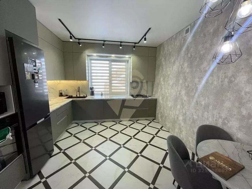 Дом в Белгородская область, Старый Оскол ул. Луганская (125 м) - Фото 1