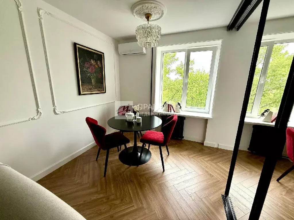 Продается 3-комнатная квартира - Фото 1