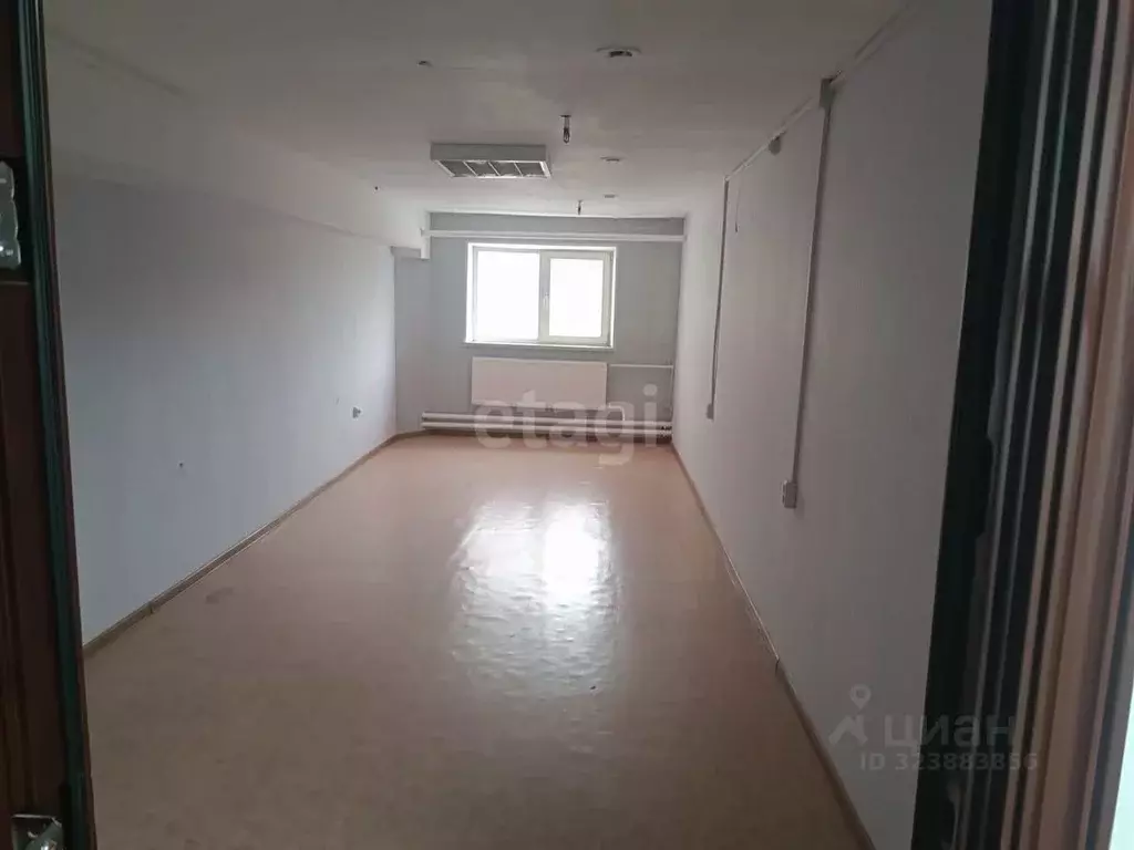 Офис в Ханты-Мансийский АО, Сургут ул. 30 лет Победы, 66 (22 м) - Фото 1