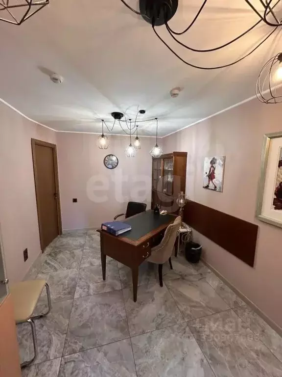 Офис в Тюменская область, Тюмень ул. Максима Горького, 23 (58 м) - Фото 1