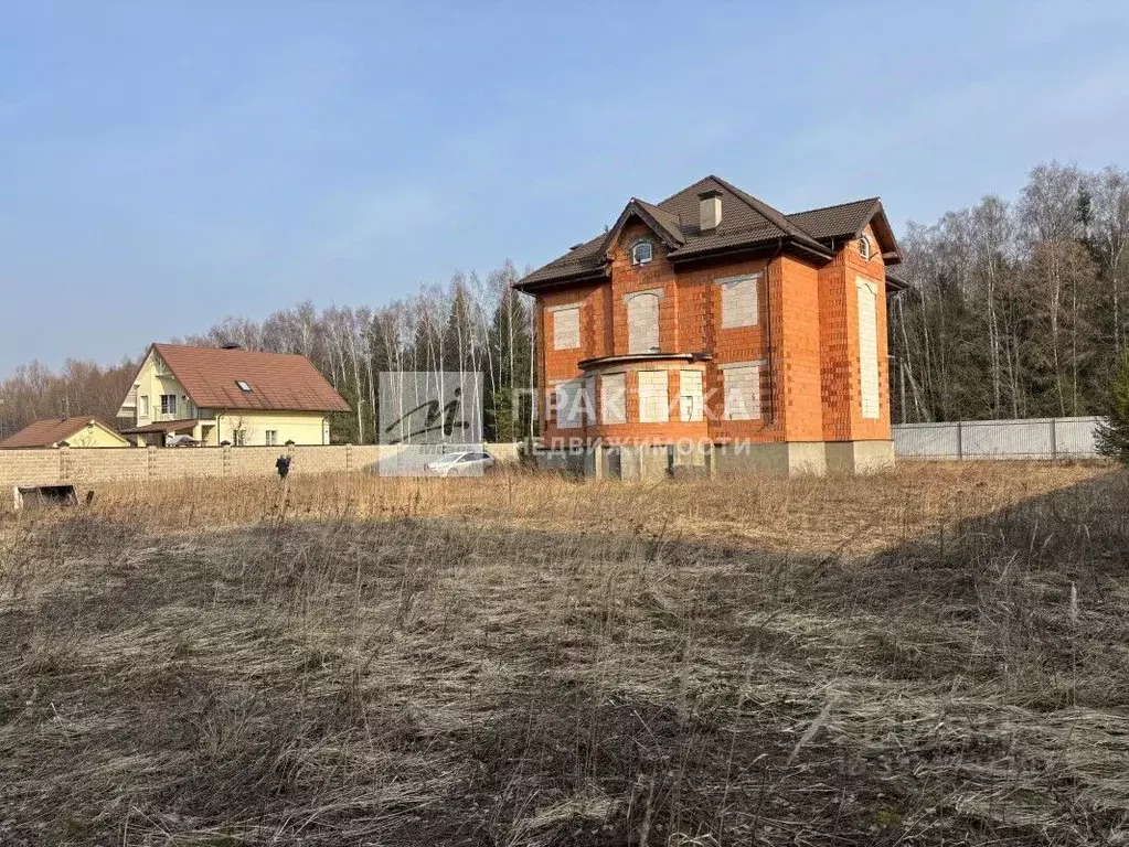 Дом в Московская область, Богородский городской округ, д. Молзино ул. ... - Фото 1