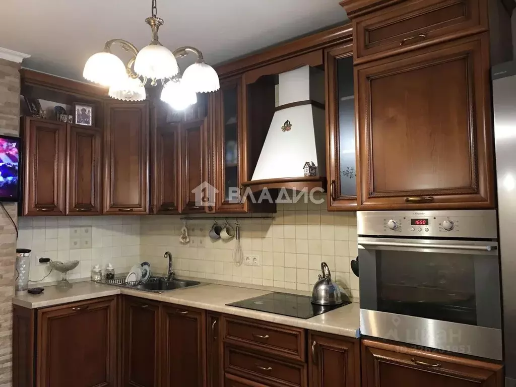 2-к кв. Московская область, Балашиха ул. Свердлова, 40 (60.0 м) - Фото 1