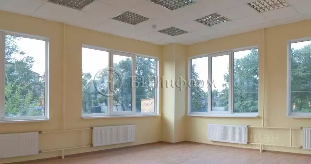 Офис в Санкт-Петербург ул. Ивана Черных, 31-33 (493 м) - Фото 1