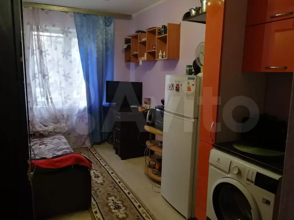 Комната 15,3 м в 3-к., 1/5 эт. - Фото 1