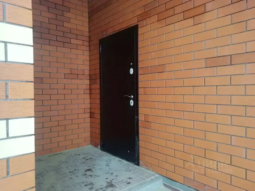 Дом в Белгородская область, Белгород ул. Имени Героя Советского Союза ... - Фото 2