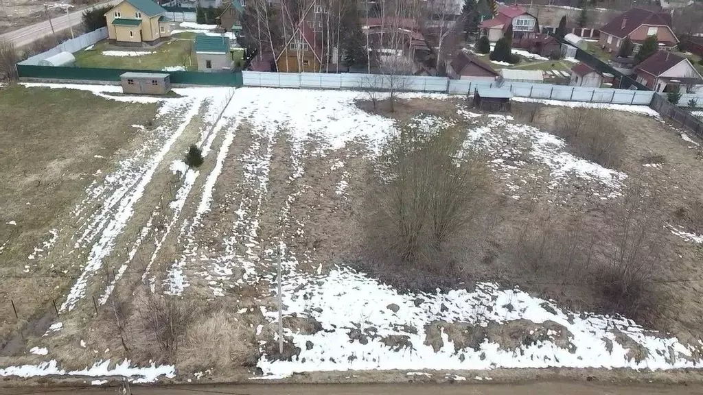 Участок в Московская область, Волоколамский муниципальный округ, д. ... - Фото 0