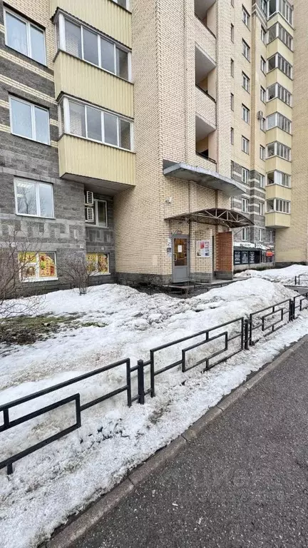 Торговая площадь в Санкт-Петербург ул. Хлопина, 7к4 (58 м) - Фото 2