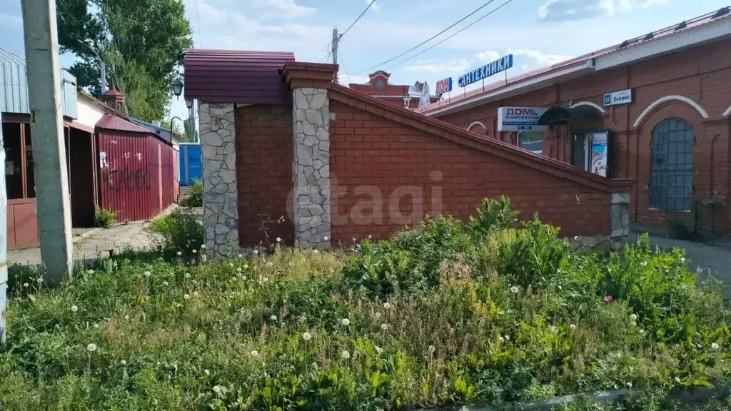 Торговая площадь в Саратовская область, Балаково ул. Ленина, 22 (80 м) - Фото 2