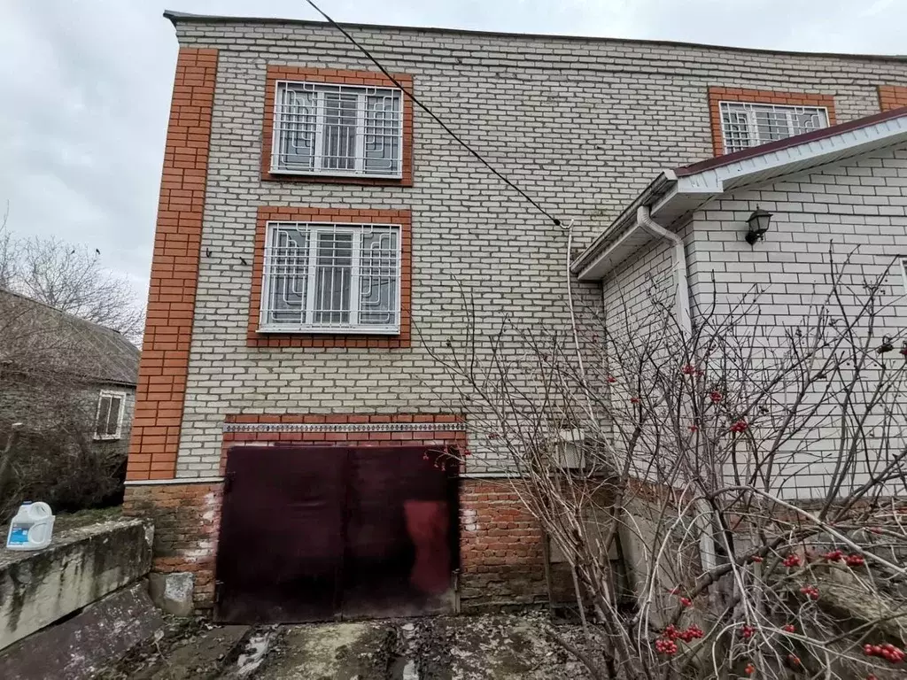 Дом в Краснодарский край, Красноармейский район, Трудобеликовское ... - Фото 1