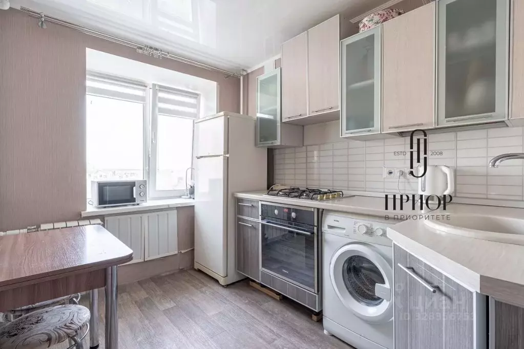 2-к кв. Татарстан, Казань ул. Татарстан, 13 (50.6 м) - Фото 1