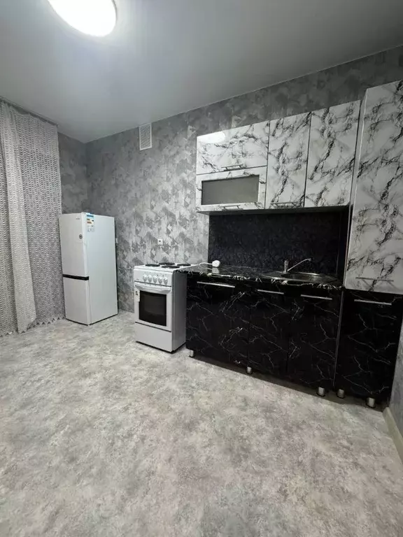 1-к кв. Татарстан, Казань ул. Азата Аббасова, 16 (38.0 м) - Фото 2