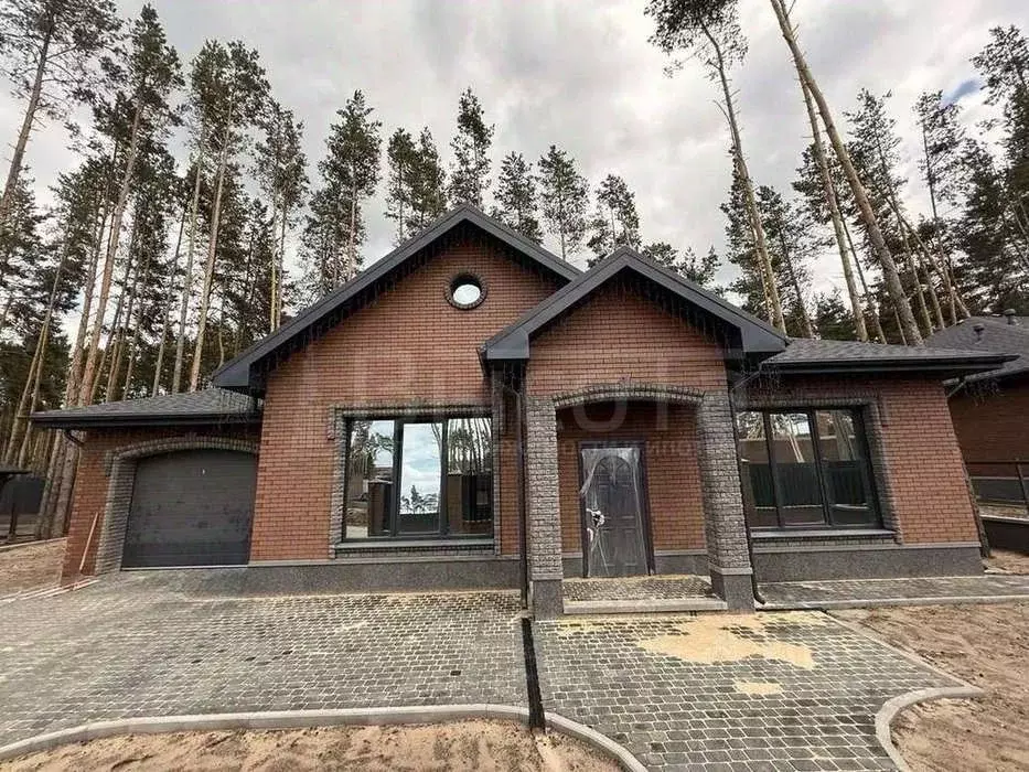 Дом в Воронежская область, Рамонский район, Горожанское с/пос, д. ... - Фото 1