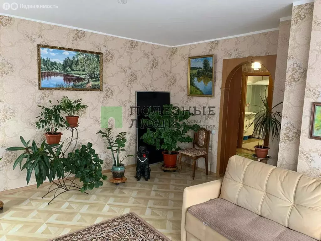 2-комнатная квартира: Ижевск, улица Софьи Ковалевской, 11А (56 м) - Фото 0