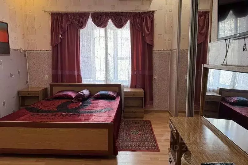 Дом в Крым, Евпатория ул. Имени Бартенева, 12 (35 м) - Фото 1