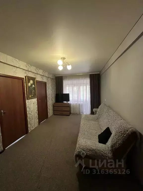 3-к кв. Ставропольский край, Кисловодск ул. Крутая дорога, 25 (50.0 м) - Фото 0