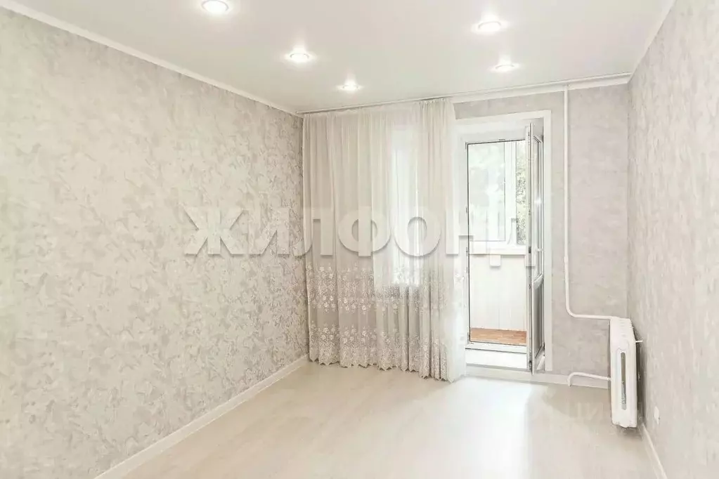 3-к кв. Брянская область, Брянск ул. Богдана Хмельницкого, 35 (60.7 м) - Фото 2