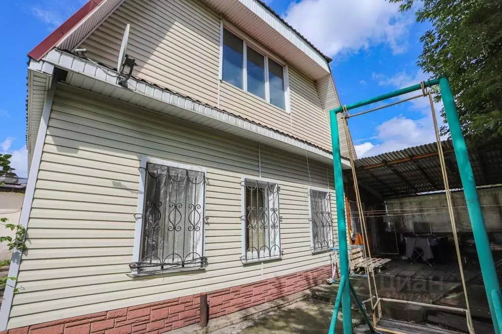 Дом в Иркутская область, Шелехов Зеленый пер., 4 (304 м) - Фото 1