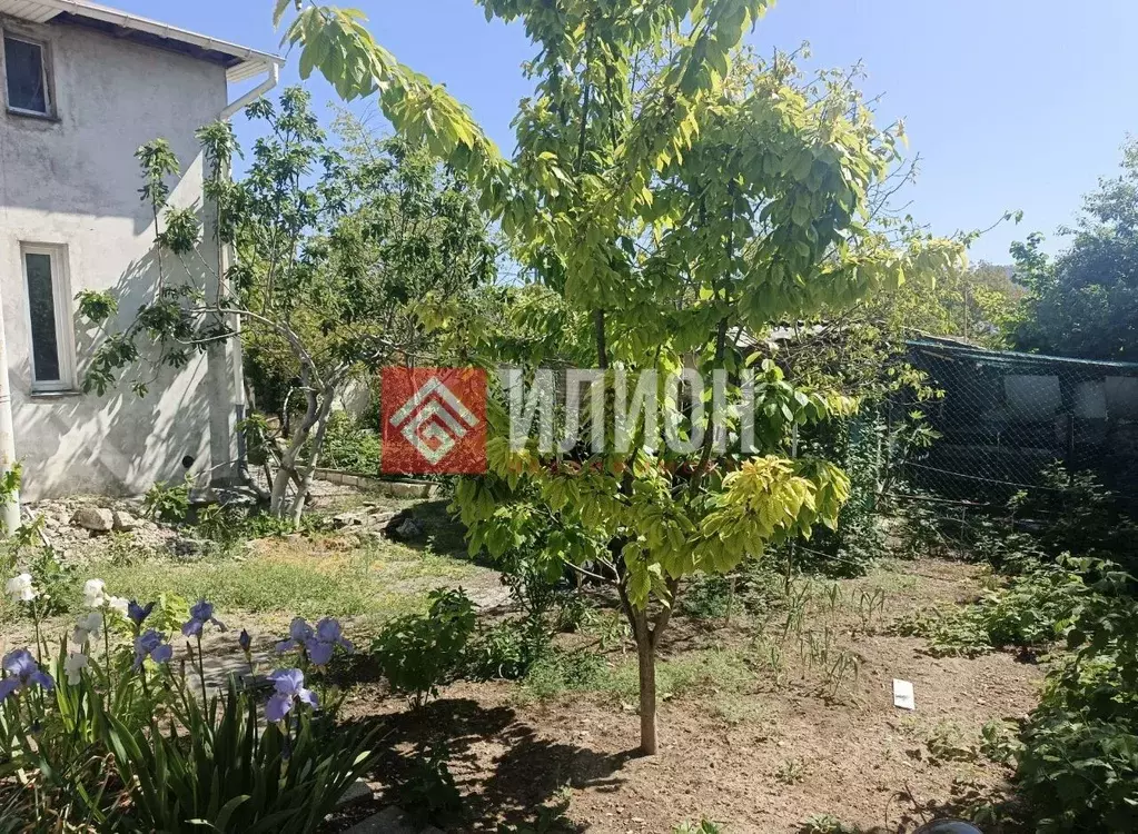 Дом в Севастополь ул. Героев Бреста (160 м) - Фото 1