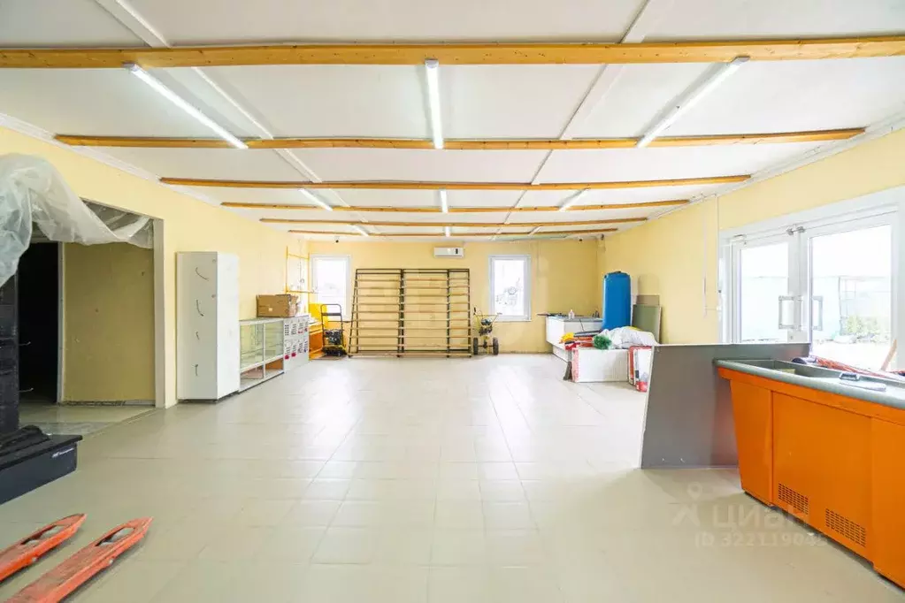 Помещение свободного назначения в Севастополь ш. Монастырское, 75 (24 ... - Фото 1