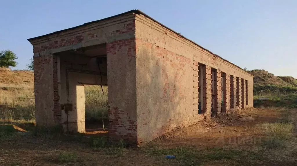 Дом в Астраханская область, с. Енотаевка ул. Скворцова-Степанова (300 ... - Фото 2