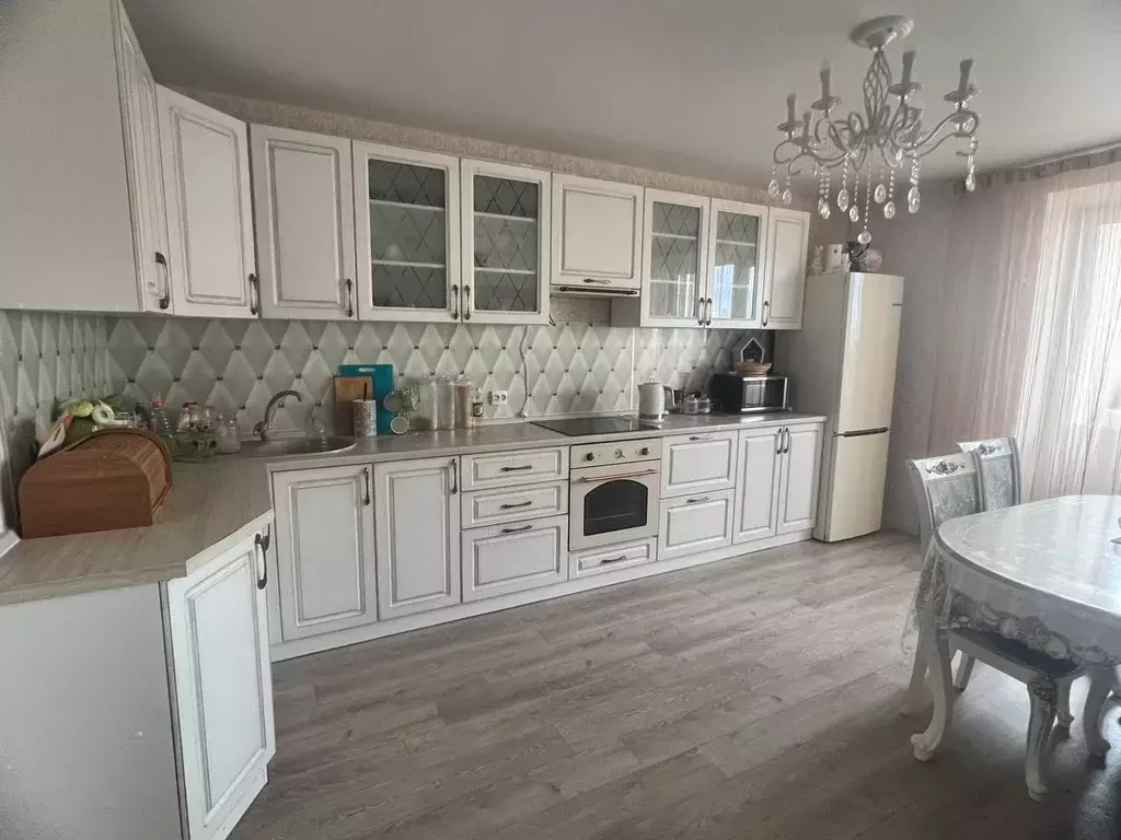 Продаётся 2-к квартира, 90.8 м - Фото 0