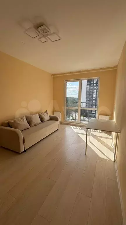 1-к. квартира, 35 м, 7/25 эт. - Фото 0