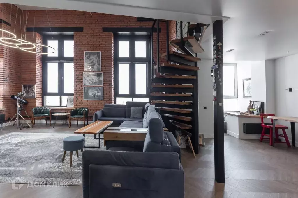 Продаётся 2-к квартира, 61.5 м - Фото 0