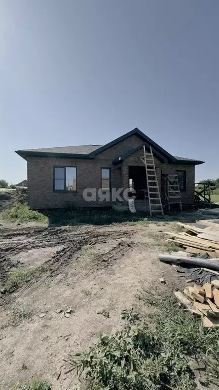 Дом в Краснодарский край, Кореновск Крестьянская ул., 24 (93 м) - Фото 0