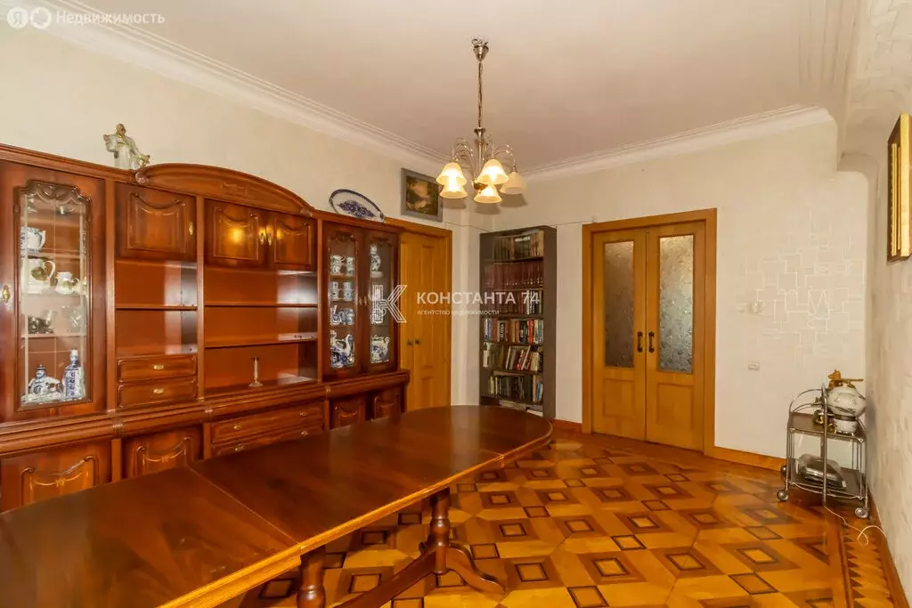4-комнатная квартира: Челябинск, проспект Ленина, 17 (99.6 м) - Фото 1
